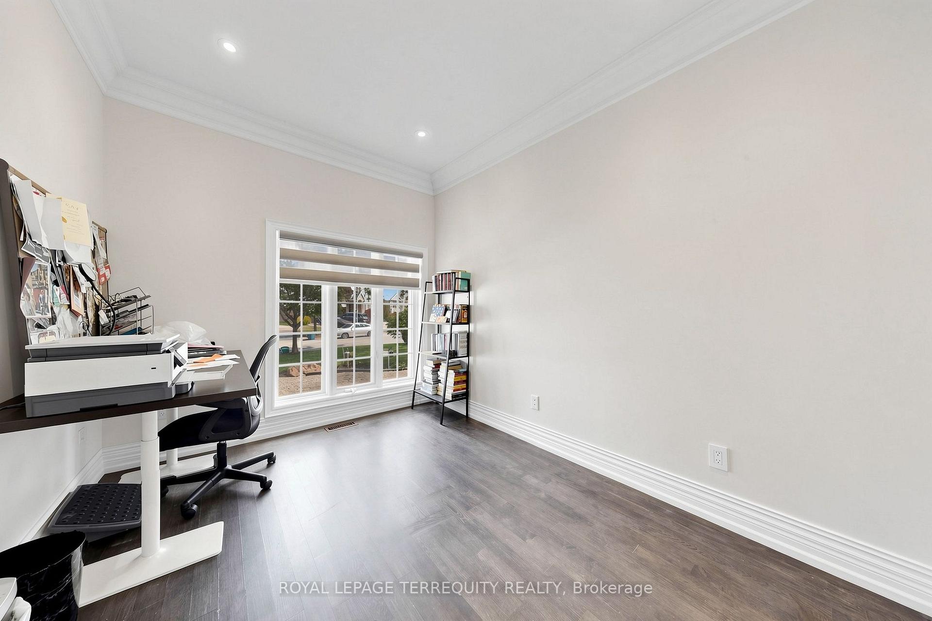 Photo 14 of 10 Roberson Drive, Ajax, Central West — HOMEH