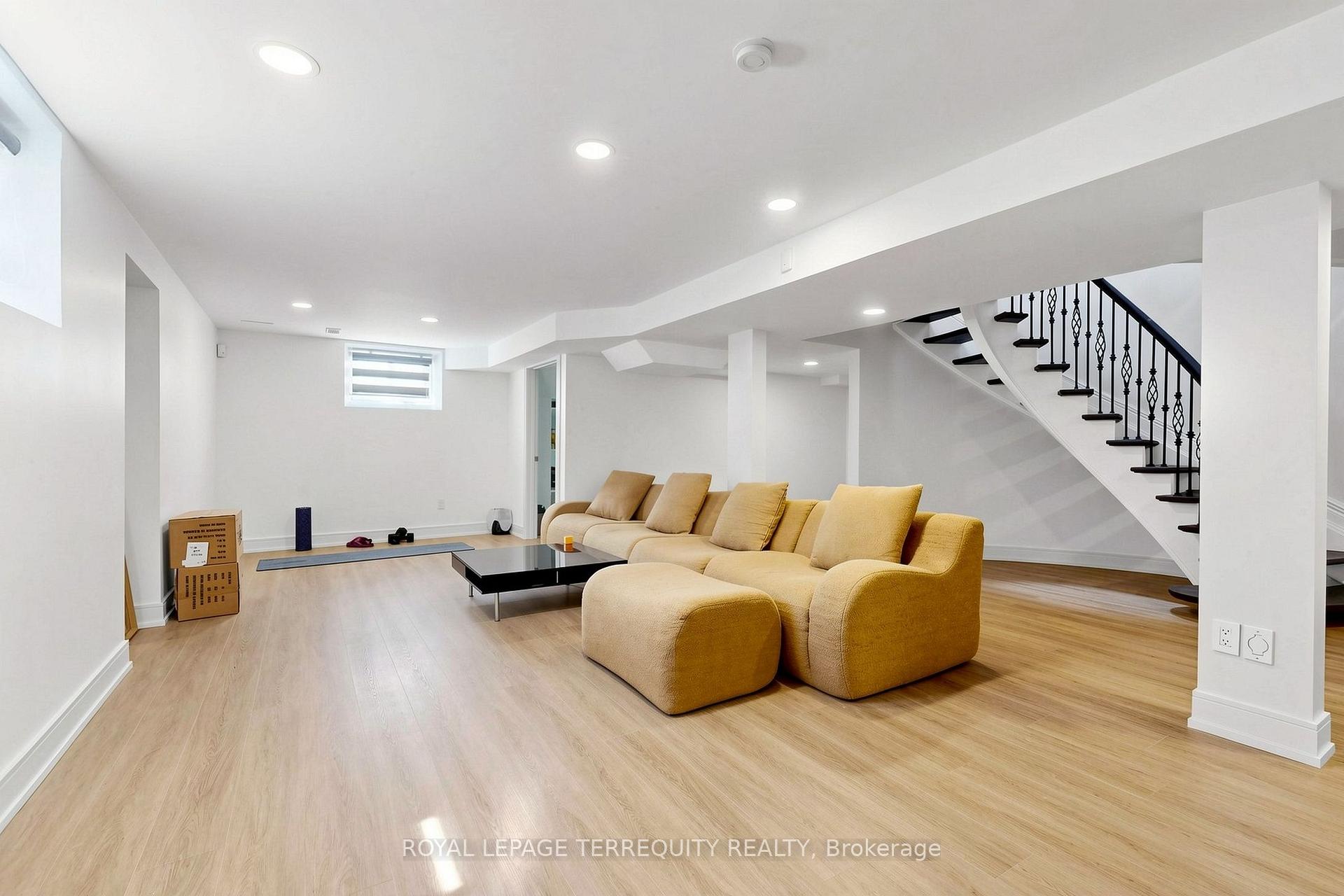 Photo 28 of 10 Roberson Drive, Ajax, Central West — HOMEH