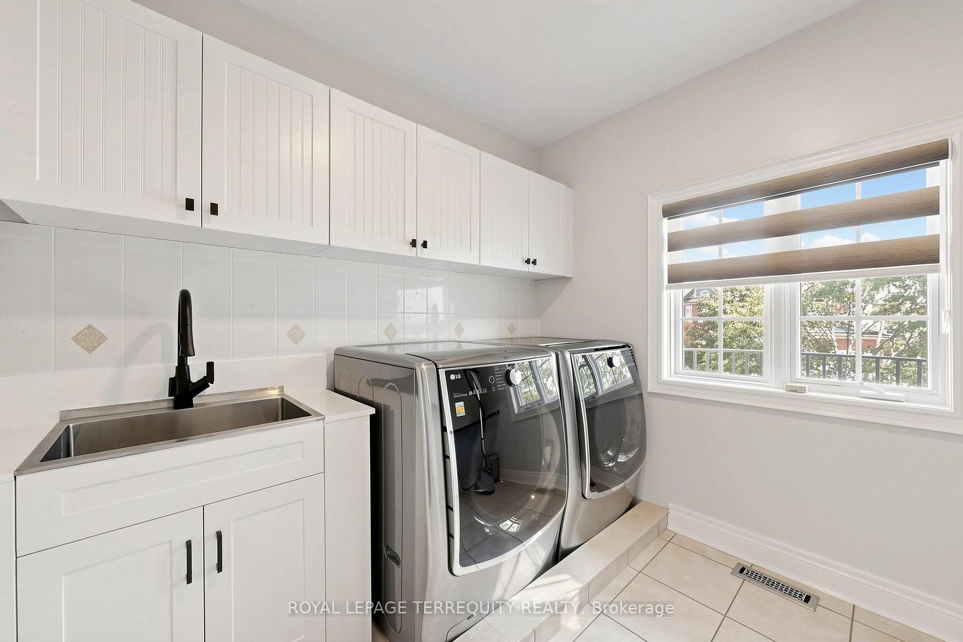 Photo 36 of 10 Roberson Drive, Ajax, Central West — HOMEH