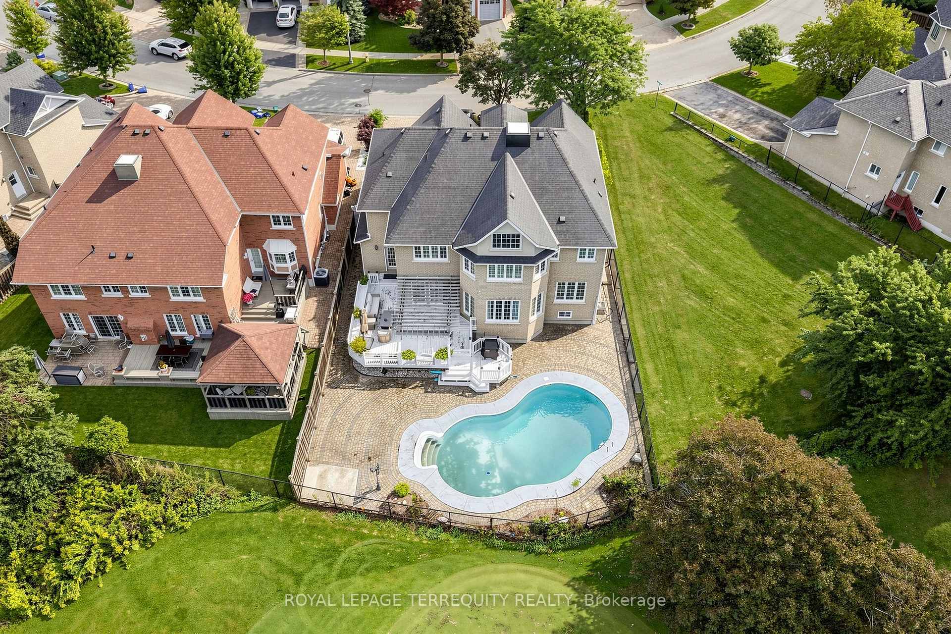 Photo 42 of 10 Roberson Drive, Ajax, Central West — HOMEH