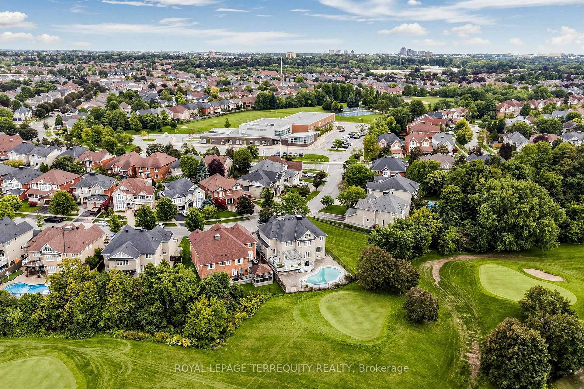 Photo 47 of 10 Roberson Drive, Ajax, Central West — HOMEH