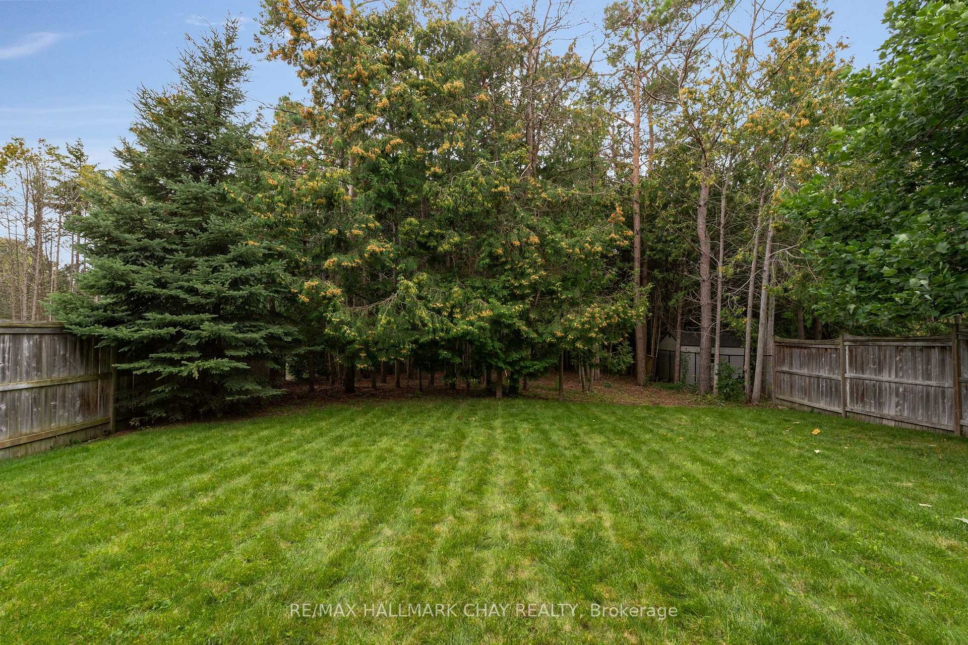 Photo 49 of 46 Birkhall Place, Barrie, Innis-Shore — HOMEH