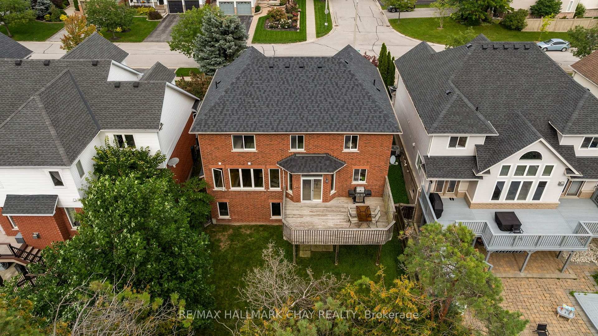 Photo 52 of 46 Birkhall Place, Barrie, Innis-Shore — HOMEH