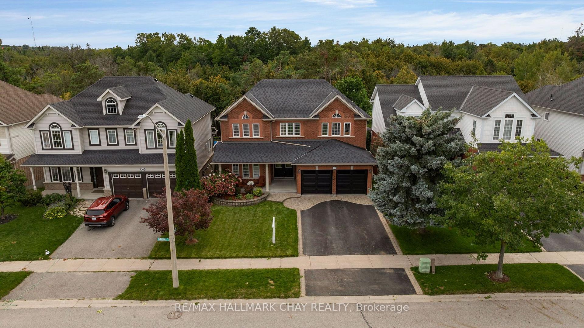 Photo 61 of 46 Birkhall Place, Barrie, Innis-Shore — HOMEH