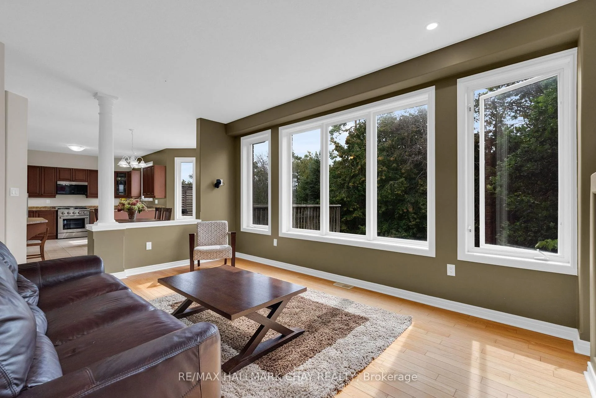 Photo 18 of 46 Birkhall Place, Barrie, Innis-Shore — HOMEH