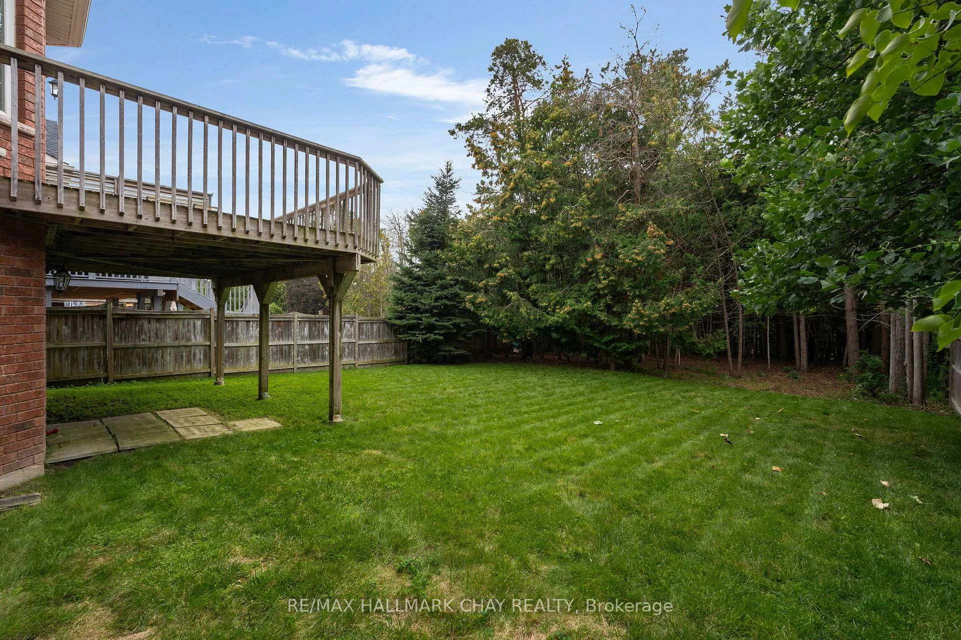 Photo 47 of 46 Birkhall Place, Barrie, Innis-Shore — HOMEH