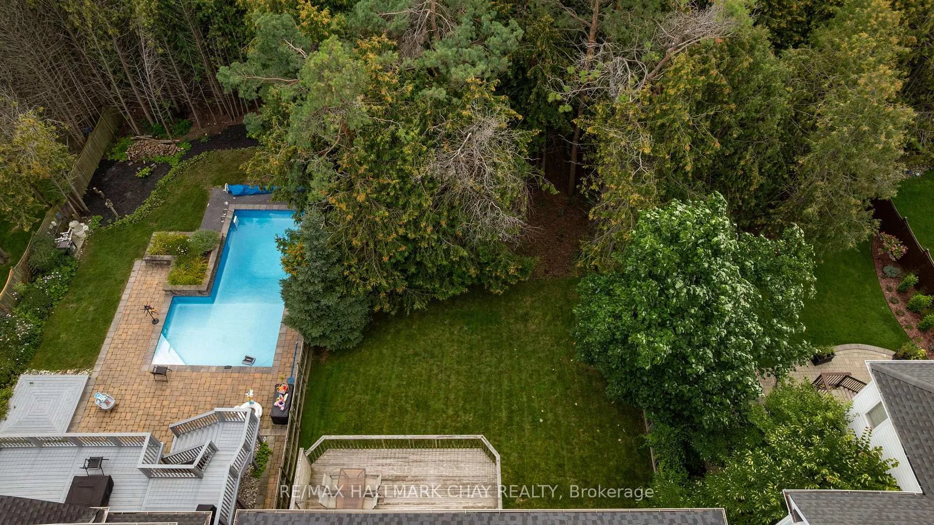 Photo 60 of 46 Birkhall Place, Barrie, Innis-Shore — HOMEH