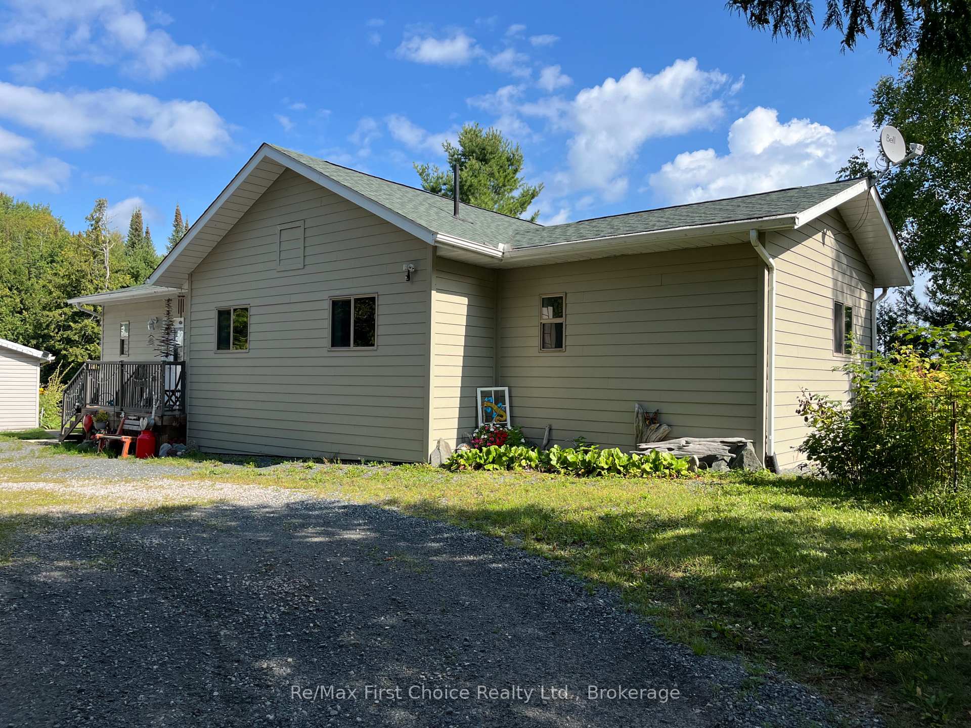 Photo 3 of 291 Bernier Beach Boulevard, Sioux Lookout — HOMEH