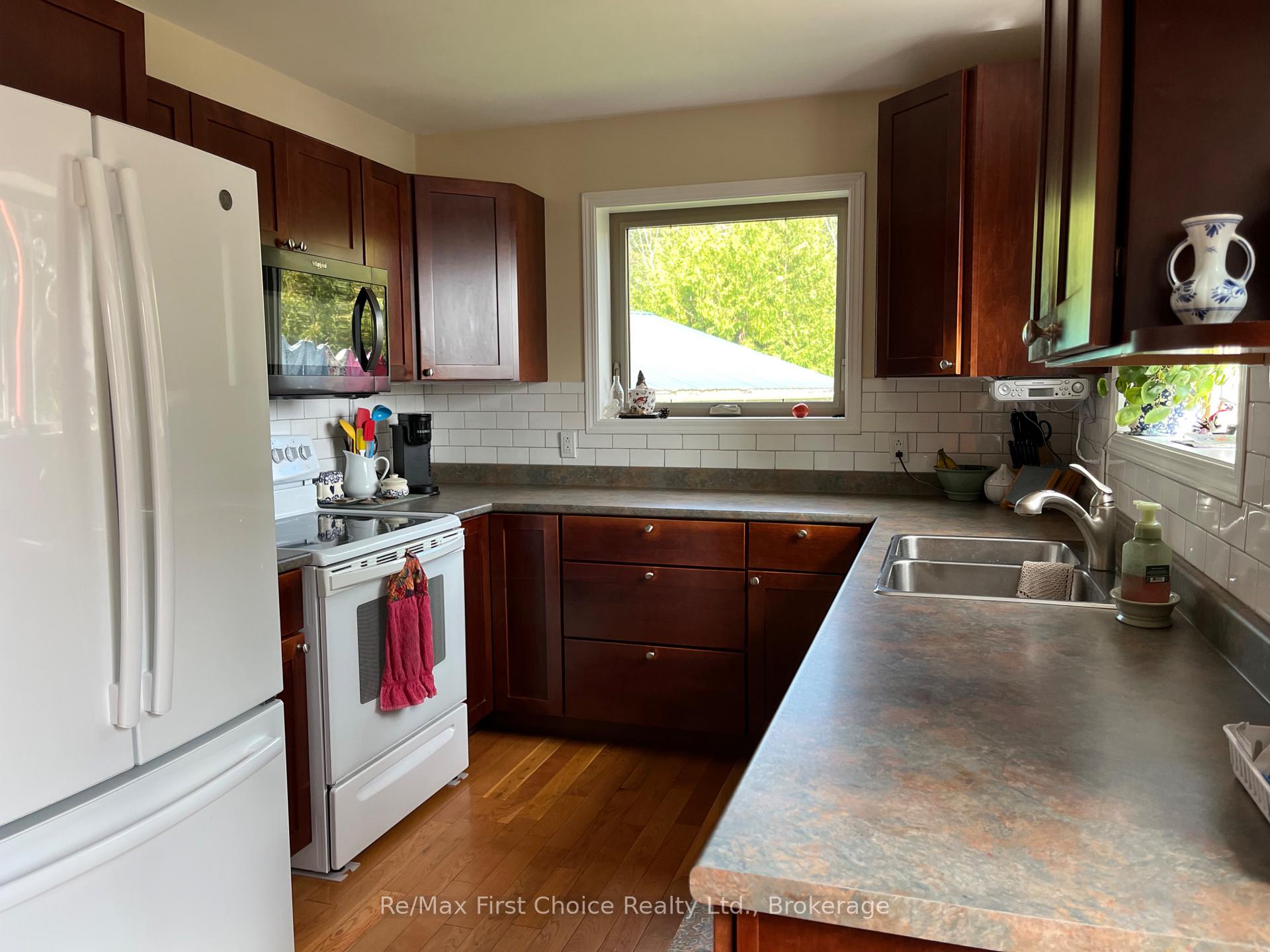 Photo 7 of 291 Bernier Beach Boulevard, Sioux Lookout — HOMEH