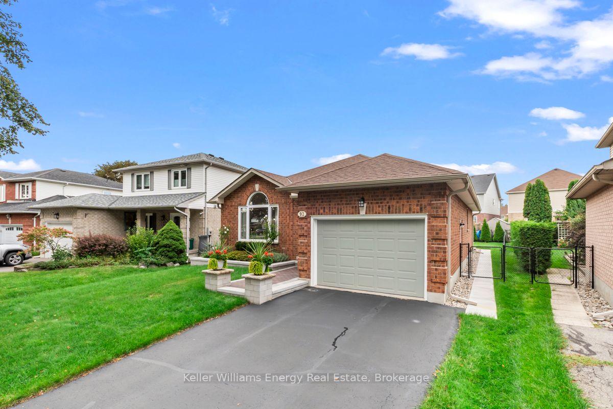 Photo 2 of 92 George Reynolds Drive, Clarington, Courtice — HOMEH