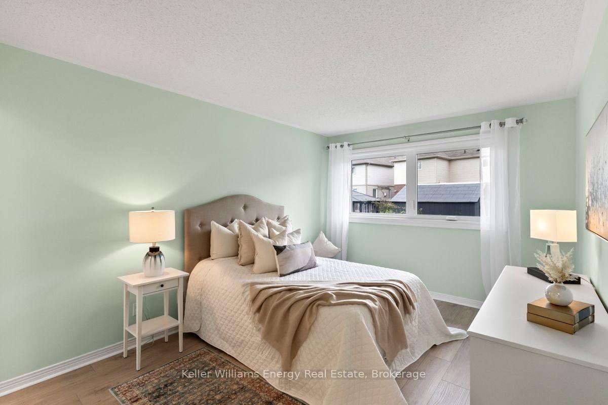 Photo 28 of 92 George Reynolds Drive, Clarington, Courtice — HOMEH