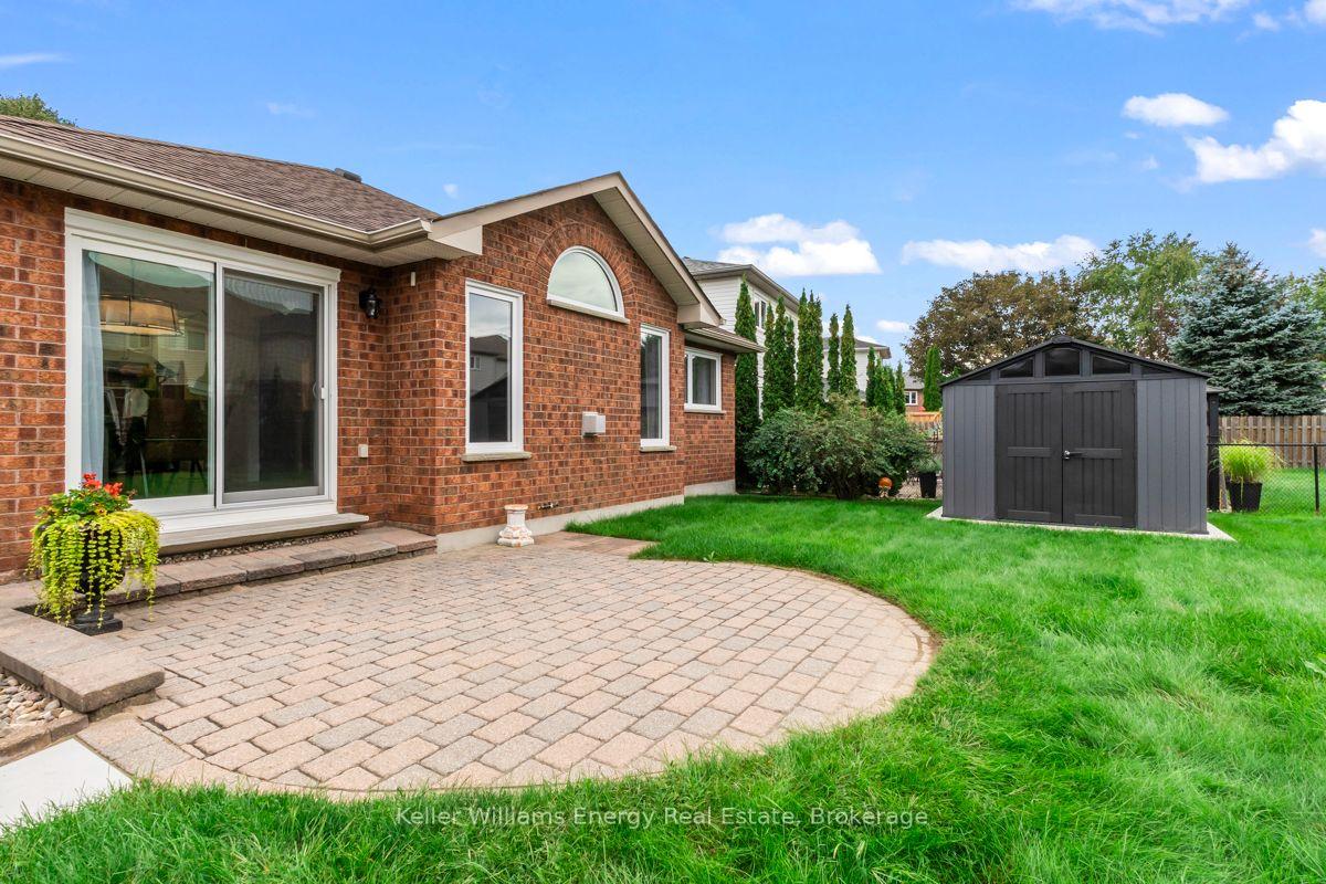 Photo 46 of 92 George Reynolds Drive, Clarington, Courtice — HOMEH