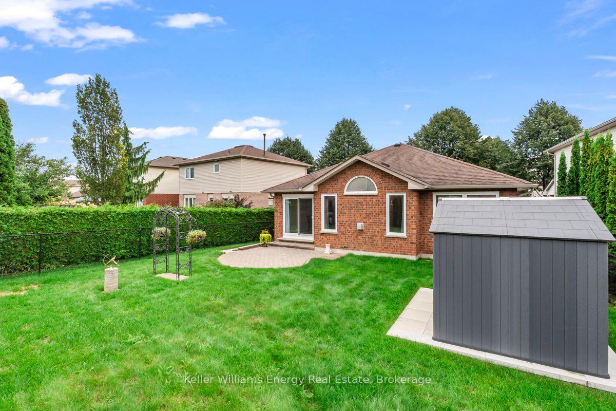 Photo 48 of 92 George Reynolds Drive, Clarington, Courtice — HOMEH