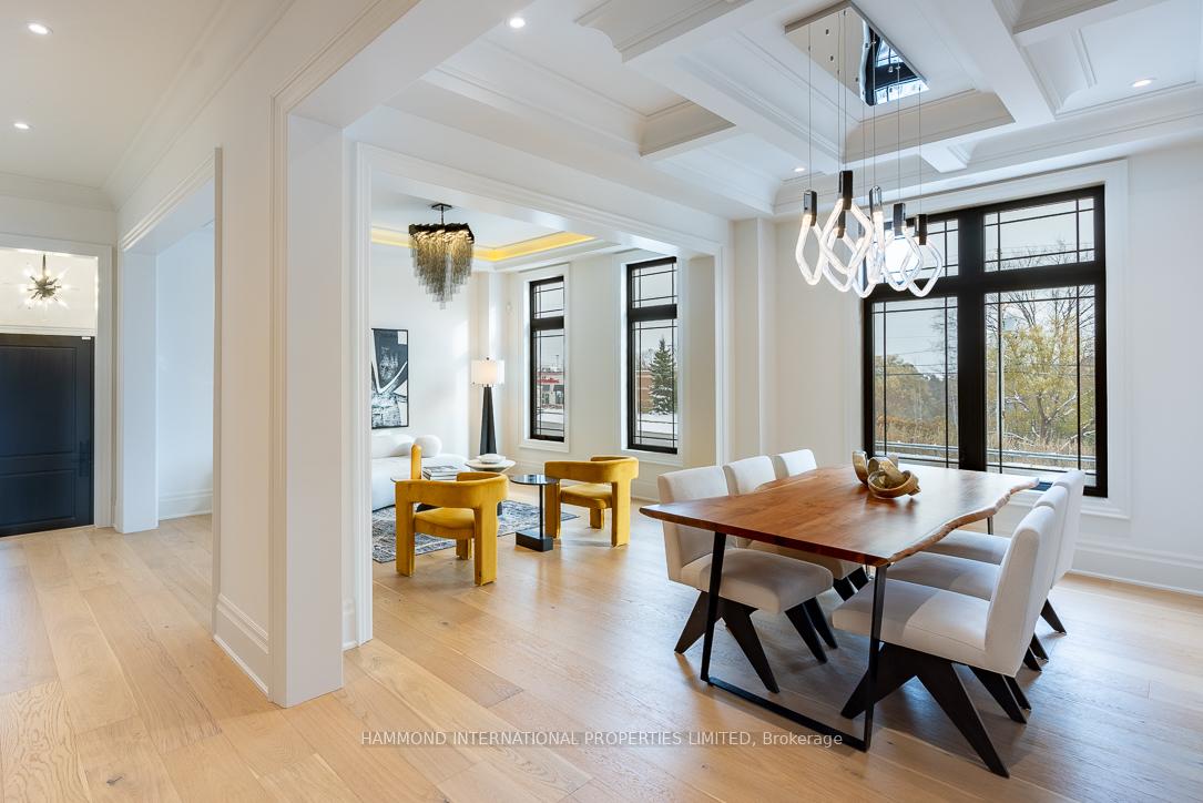 Photo 6 of 58 Fanning Mills Circle, Vaughan, Patterson — HOMEH