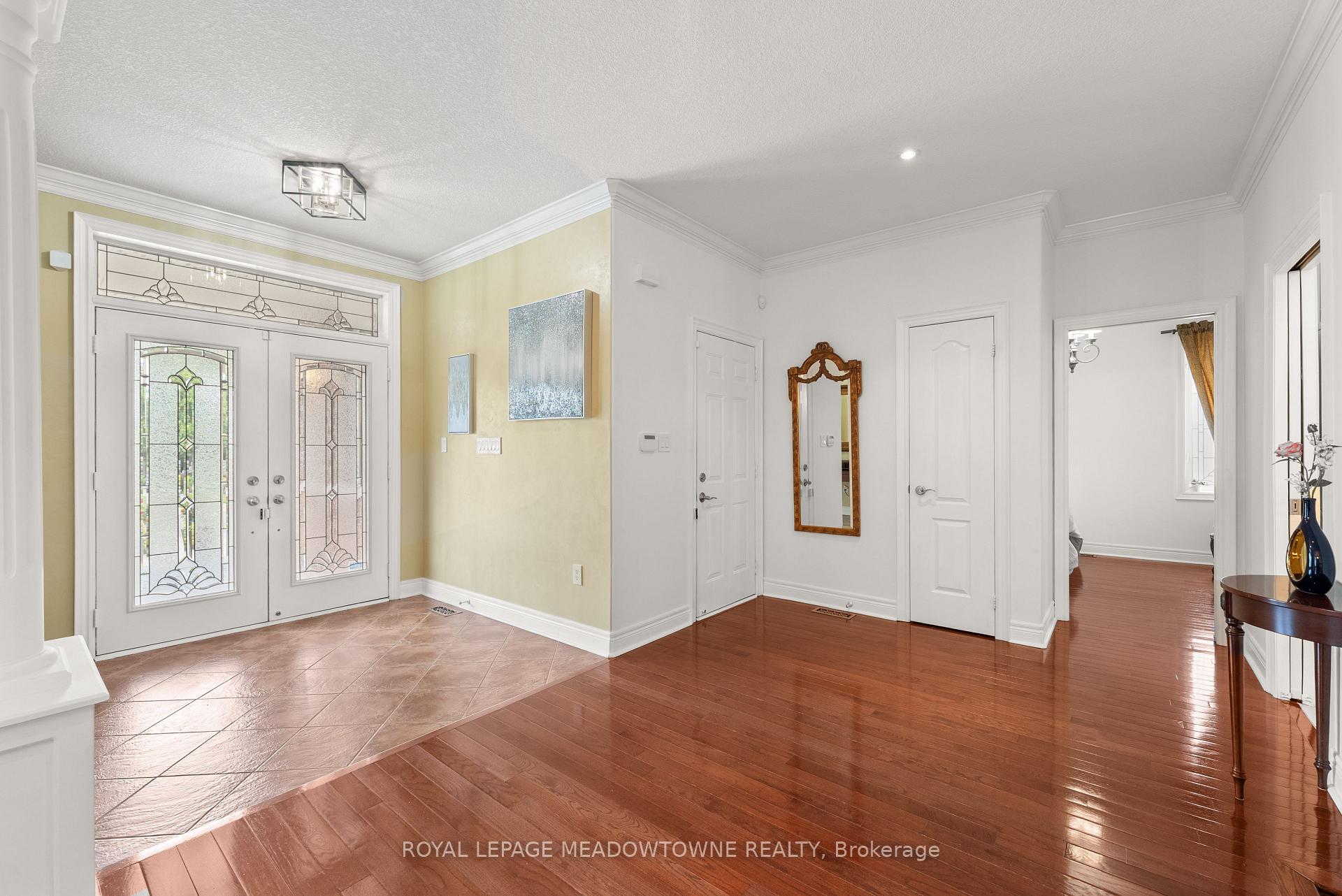 Photo 4 of 17 Mcnutt Street, Brampton, Bram West — HOMEH