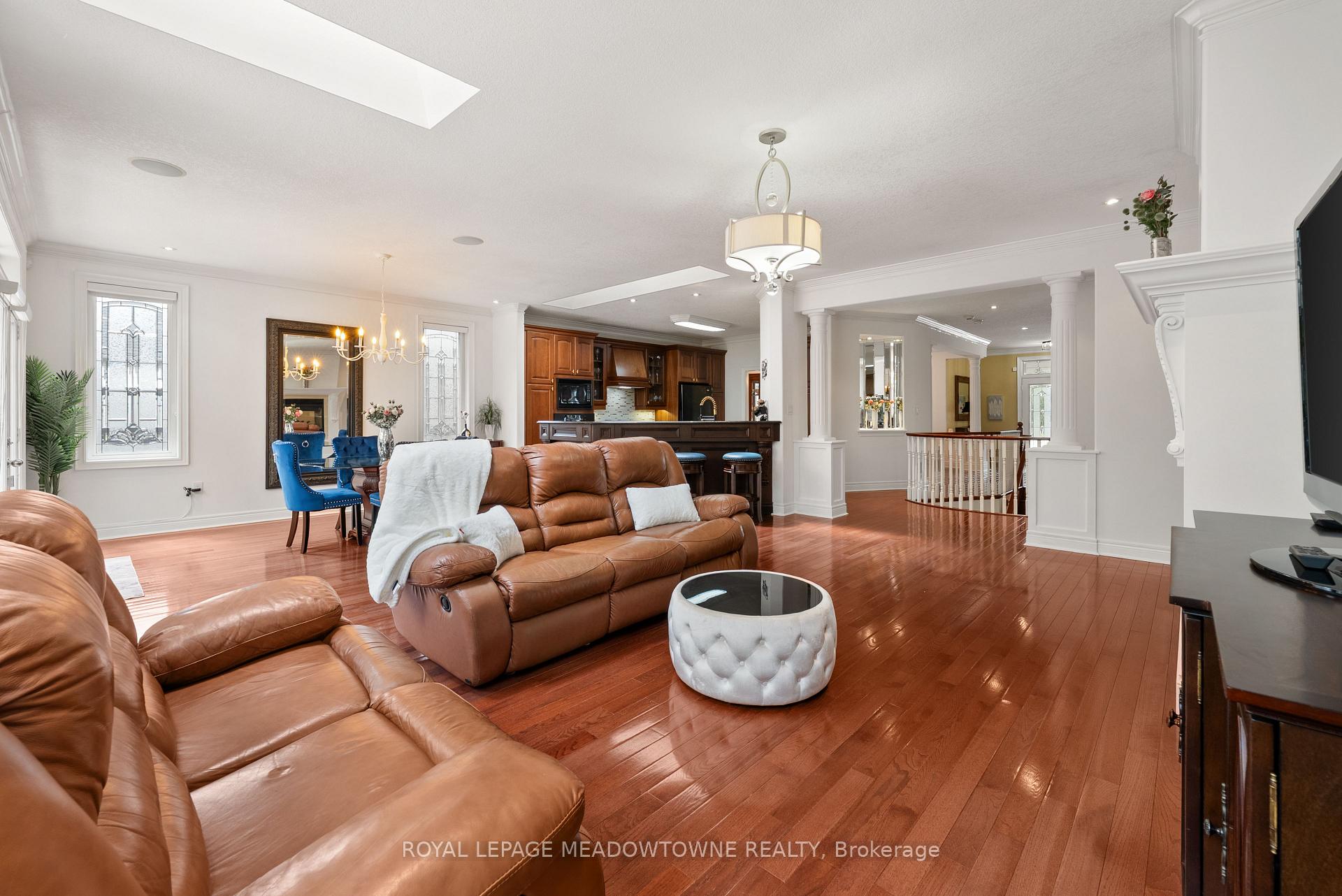 Photo 13 of 17 Mcnutt Street, Brampton, Bram West — HOMEH