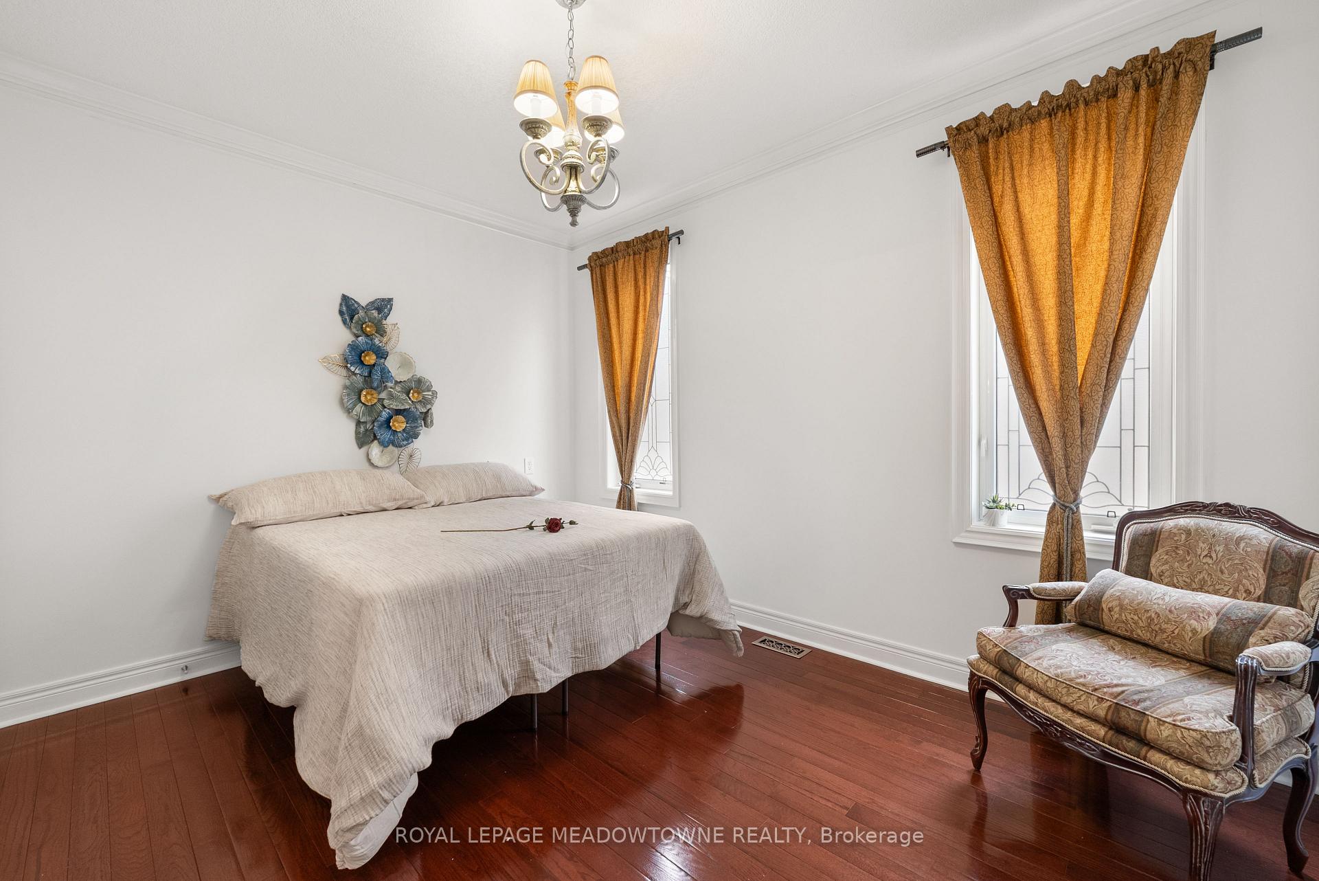 Photo 28 of 17 Mcnutt Street, Brampton, Bram West — HOMEH