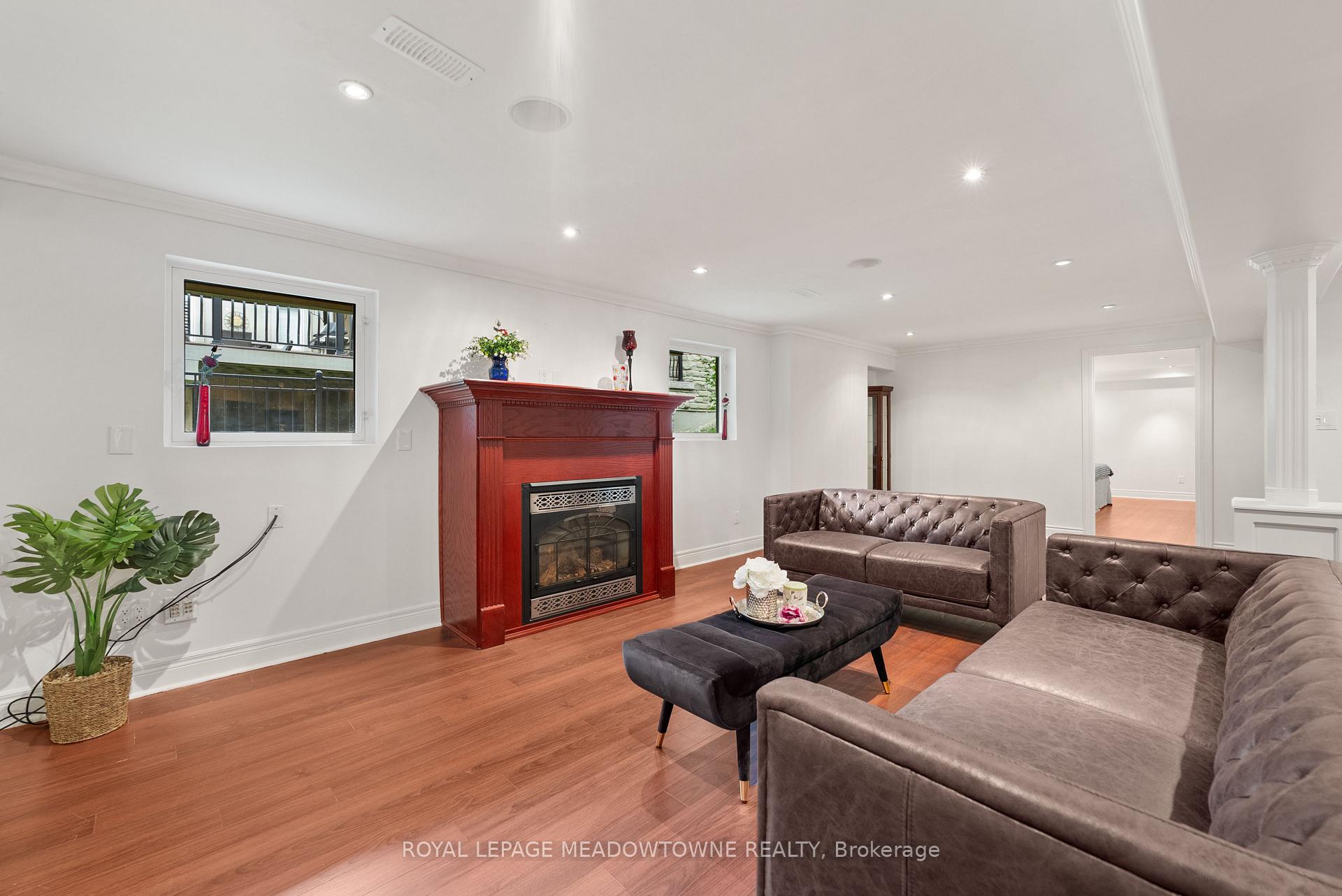 Photo 33 of 17 Mcnutt Street, Brampton, Bram West — HOMEH