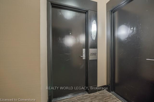 Photo 2 of Unit 2202, 90 Absolute Avenue, Mississauga, City Centre — HOMEH
