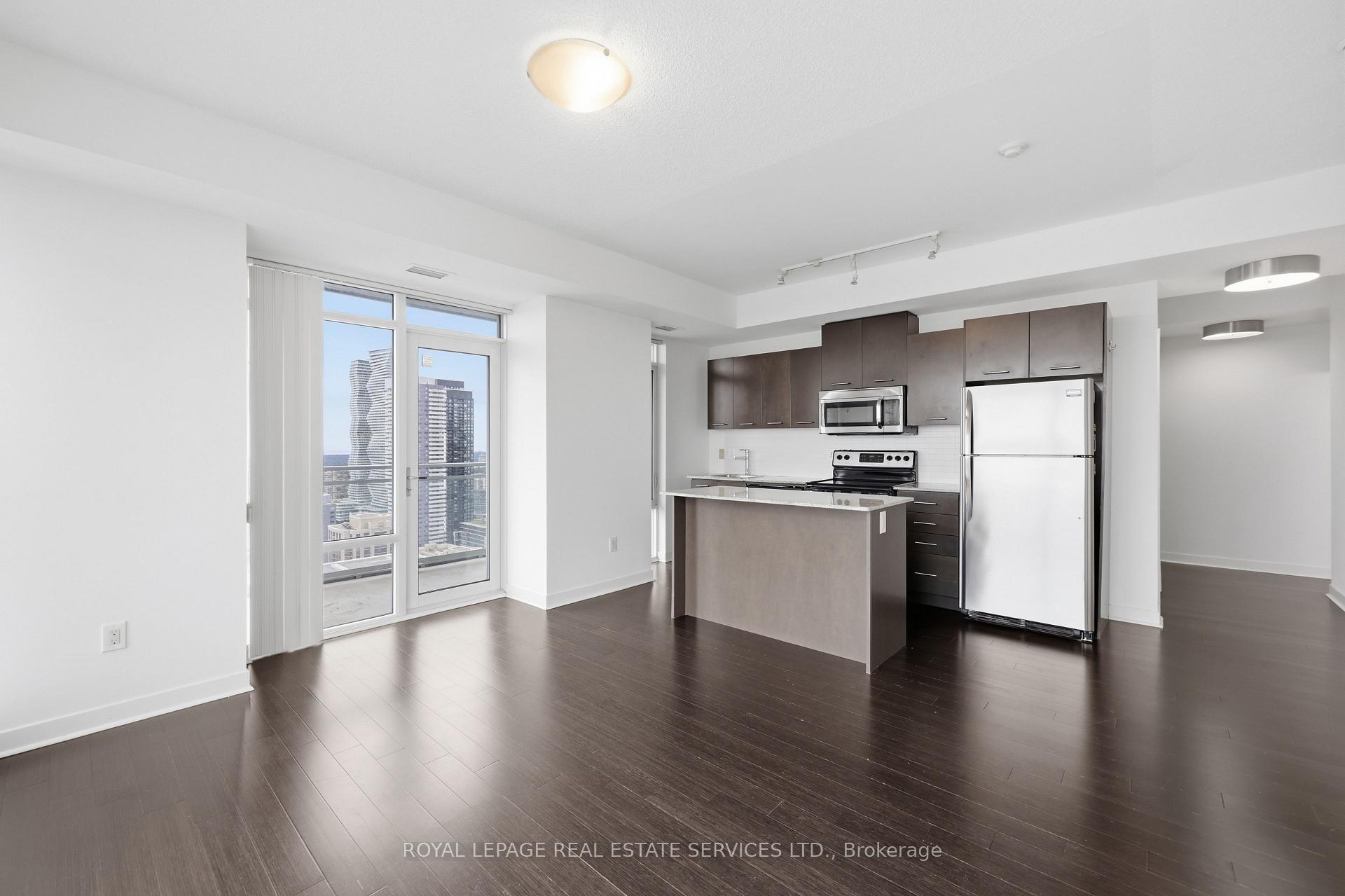 Photo 16 of Unit 3002, 360 Square One Drive, Mississauga, City Centre — HOMEH