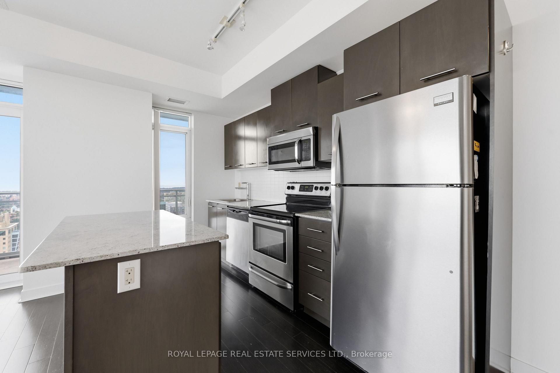 Photo 21 of Unit 3002, 360 Square One Drive, Mississauga, City Centre — HOMEH