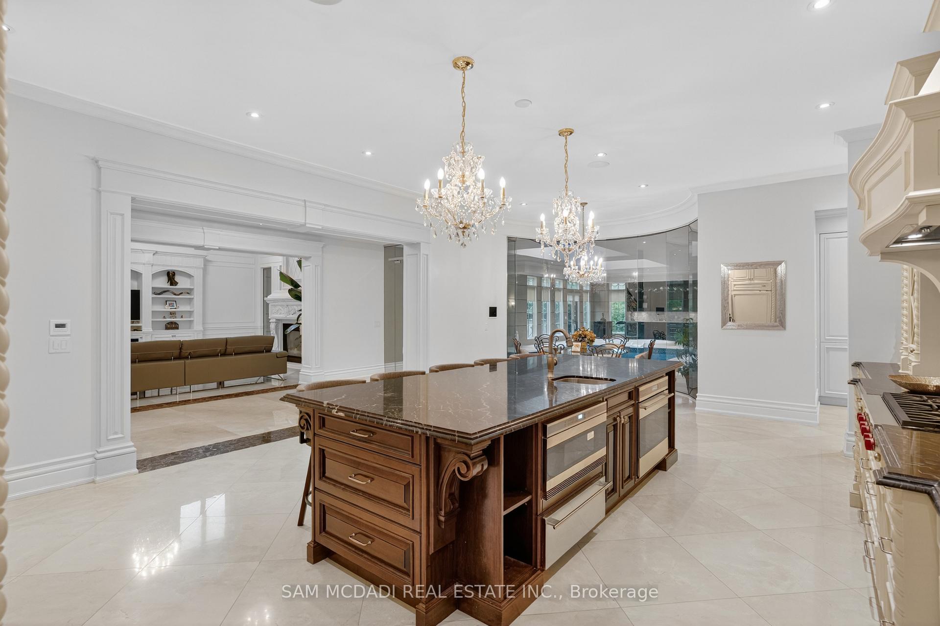 Photo 12 of 432 Bob-O-Link Road, Mississauga, Clarkson — HOMEH