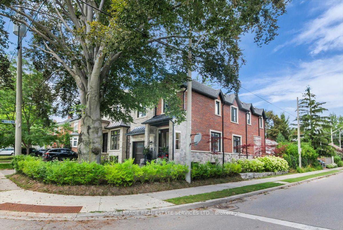 Photo 2 of 40 Divadale Drive, Toronto, Leaside — HOMEH