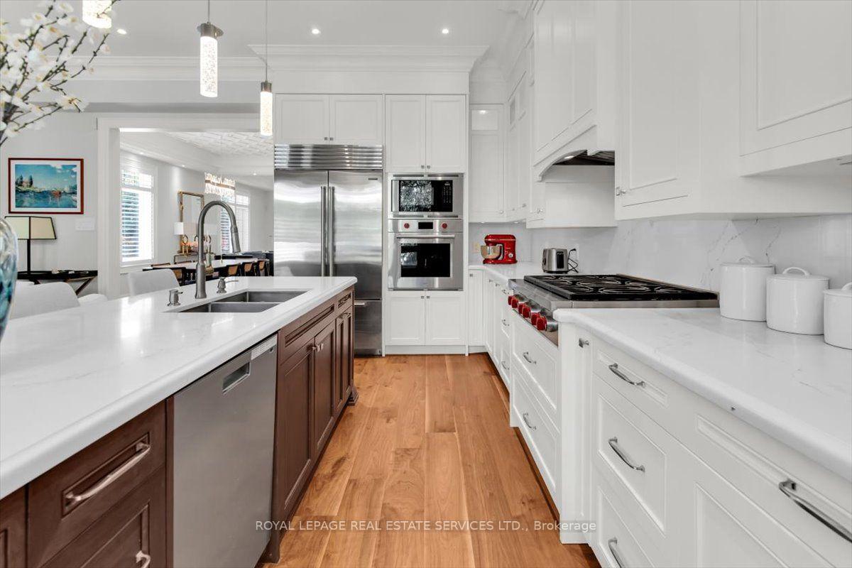 Photo 13 of 40 Divadale Drive, Toronto, Leaside — HOMEH