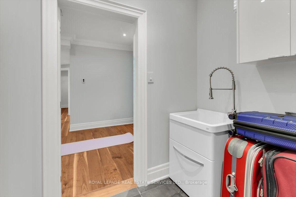 Photo 38 of 40 Divadale Drive, Toronto, Leaside — HOMEH