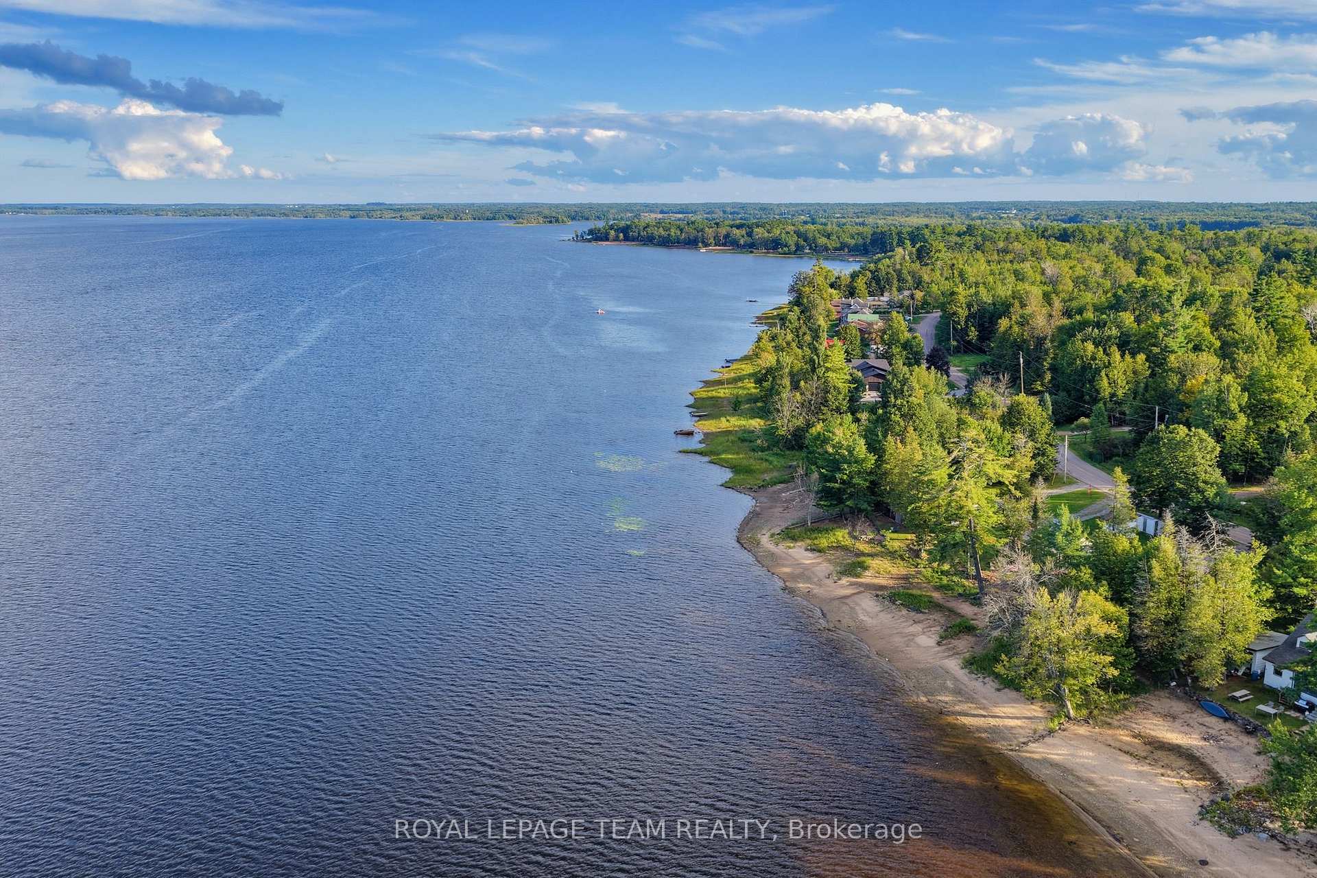 Photo 86 of 754 Forest Park Road, Laurentian Valley, Laurentian Valley — HOMEH