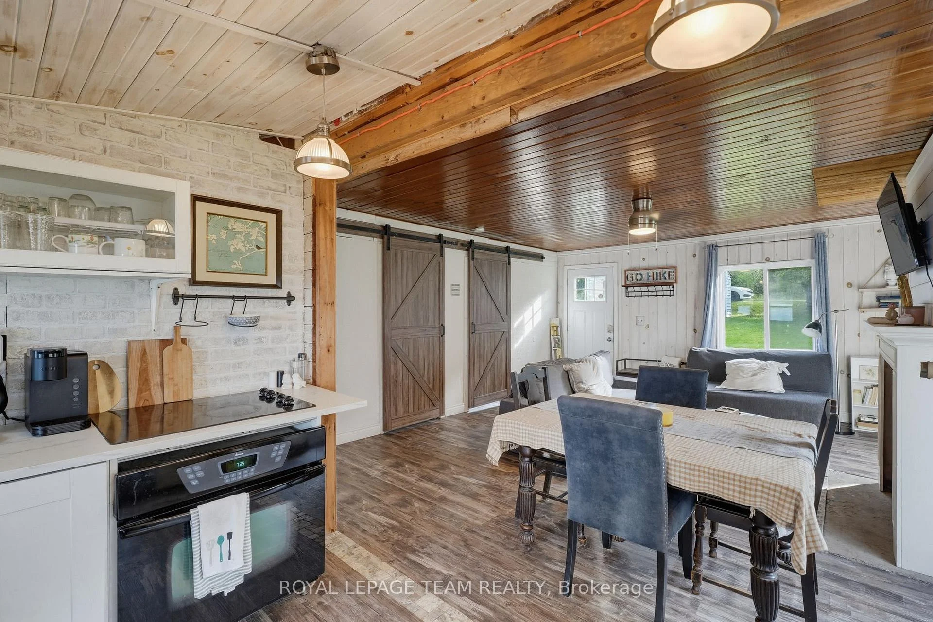 Photo 84 of 754 Forest Park Road, Laurentian Valley, Laurentian Valley — HOMEH