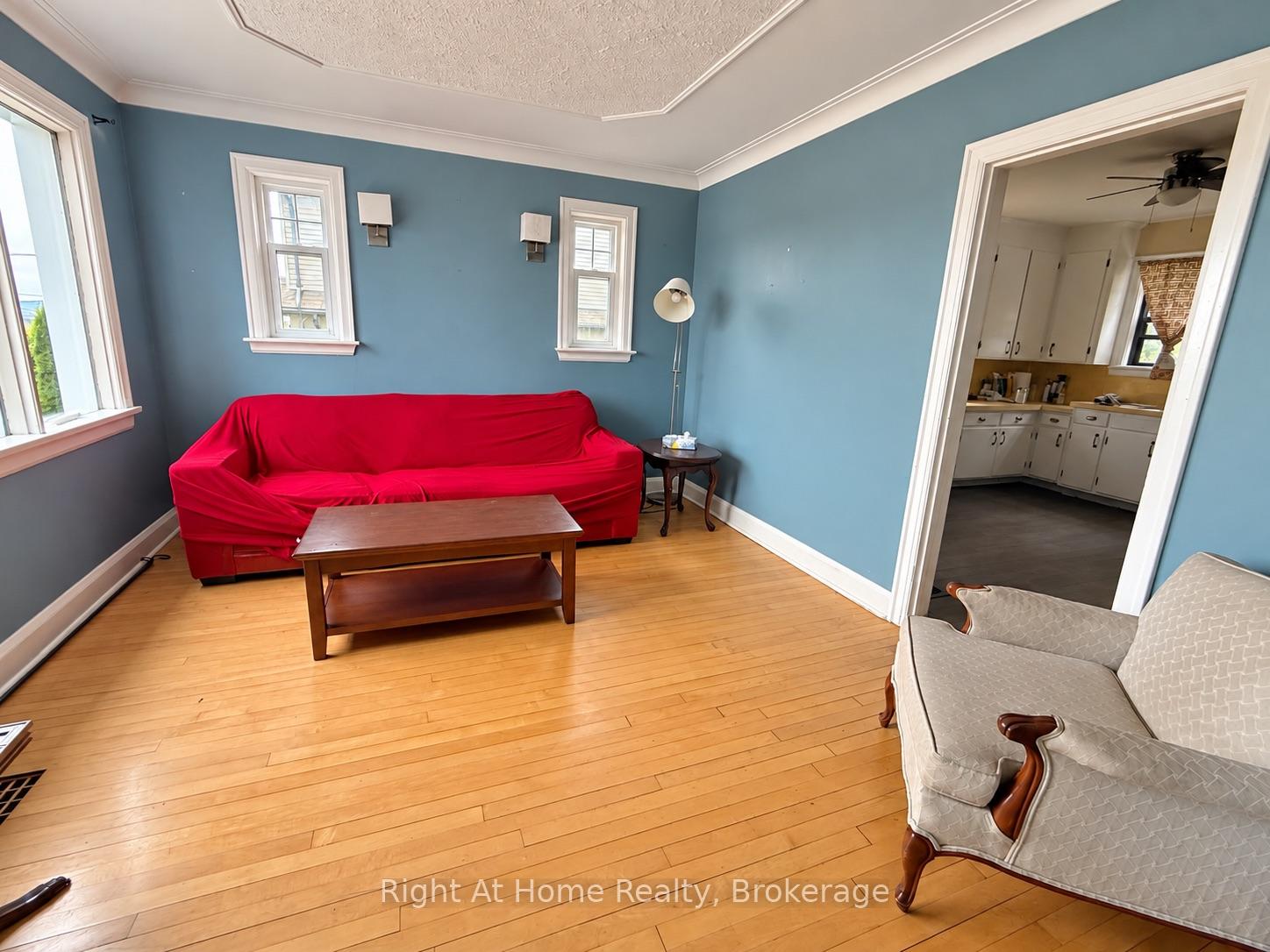 Photo 10 of 28 Dixon Street, Thunder Bay, Court / Cumberland — HOMEH