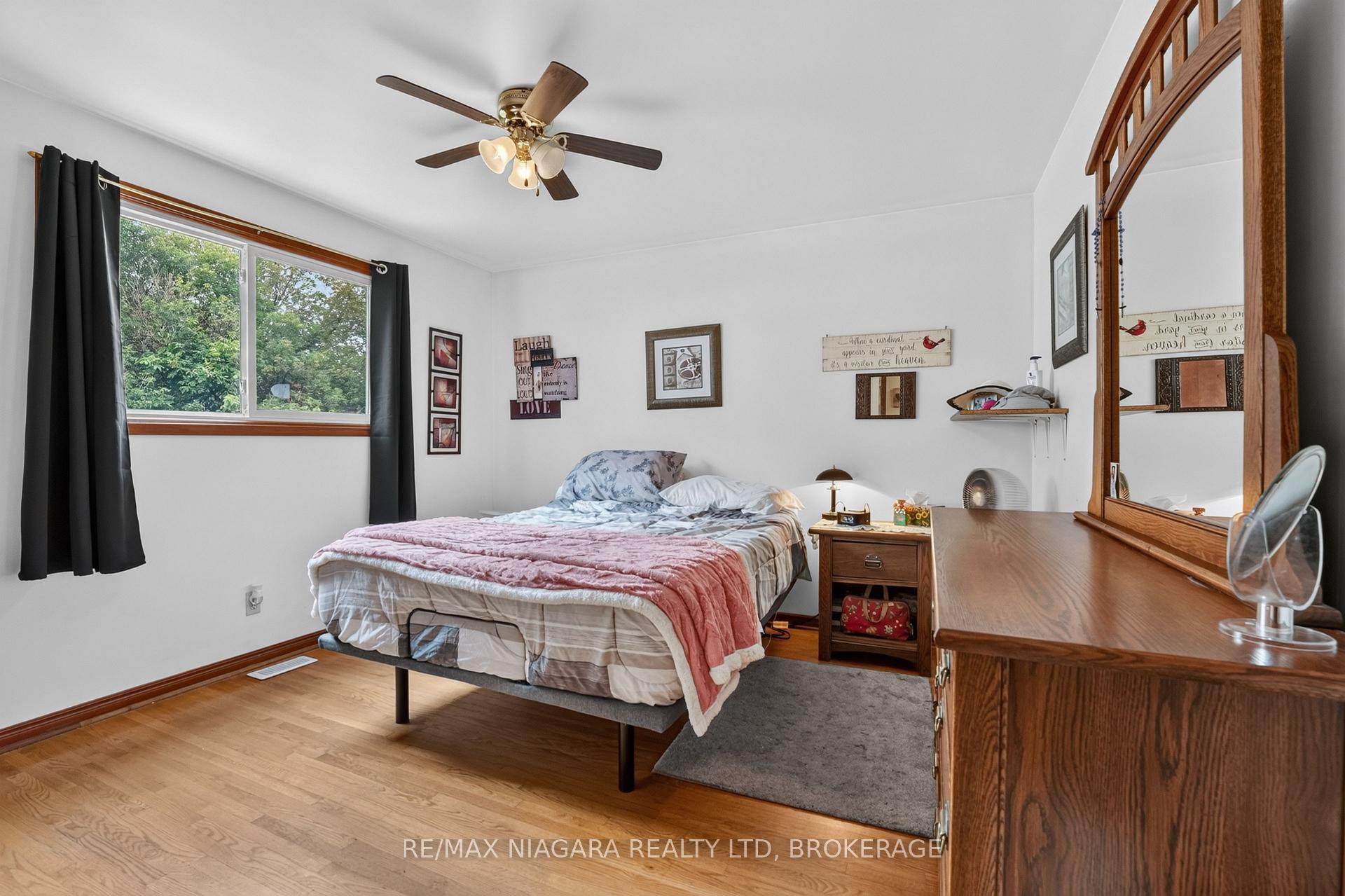 Photo 17 of 6231 Johnson Drive, Niagara Falls, Church's Lane — HOMEH