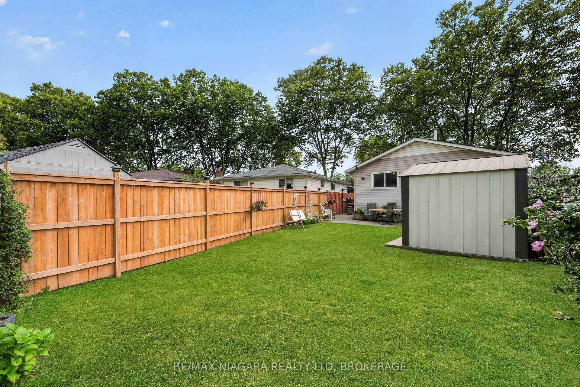 Photo 36 of 6231 Johnson Drive, Niagara Falls, Church's Lane — HOMEH