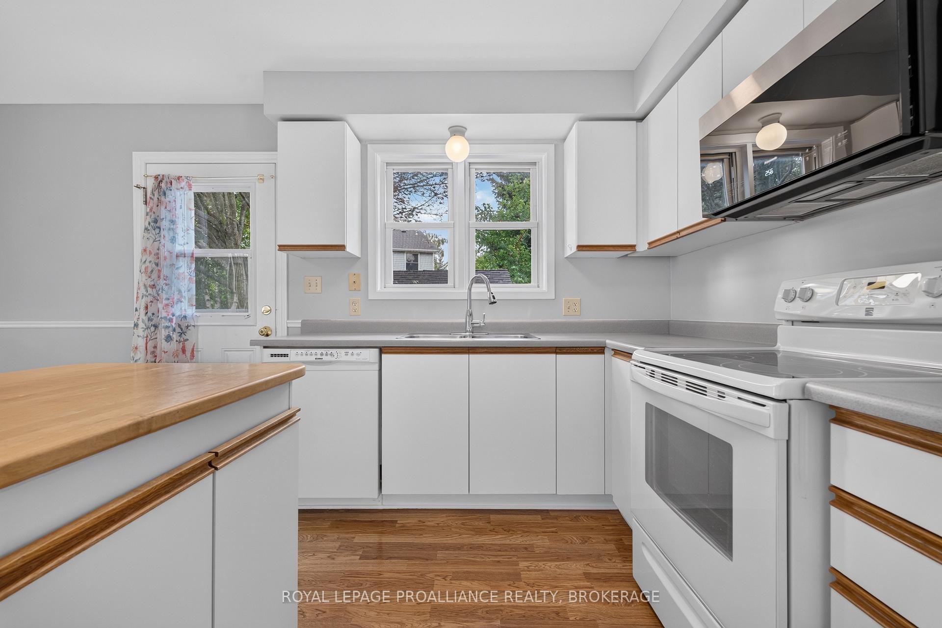 Photo 25 of 378 Waterloo Drive, Kingston, East Gardiners Rd — HOMEH