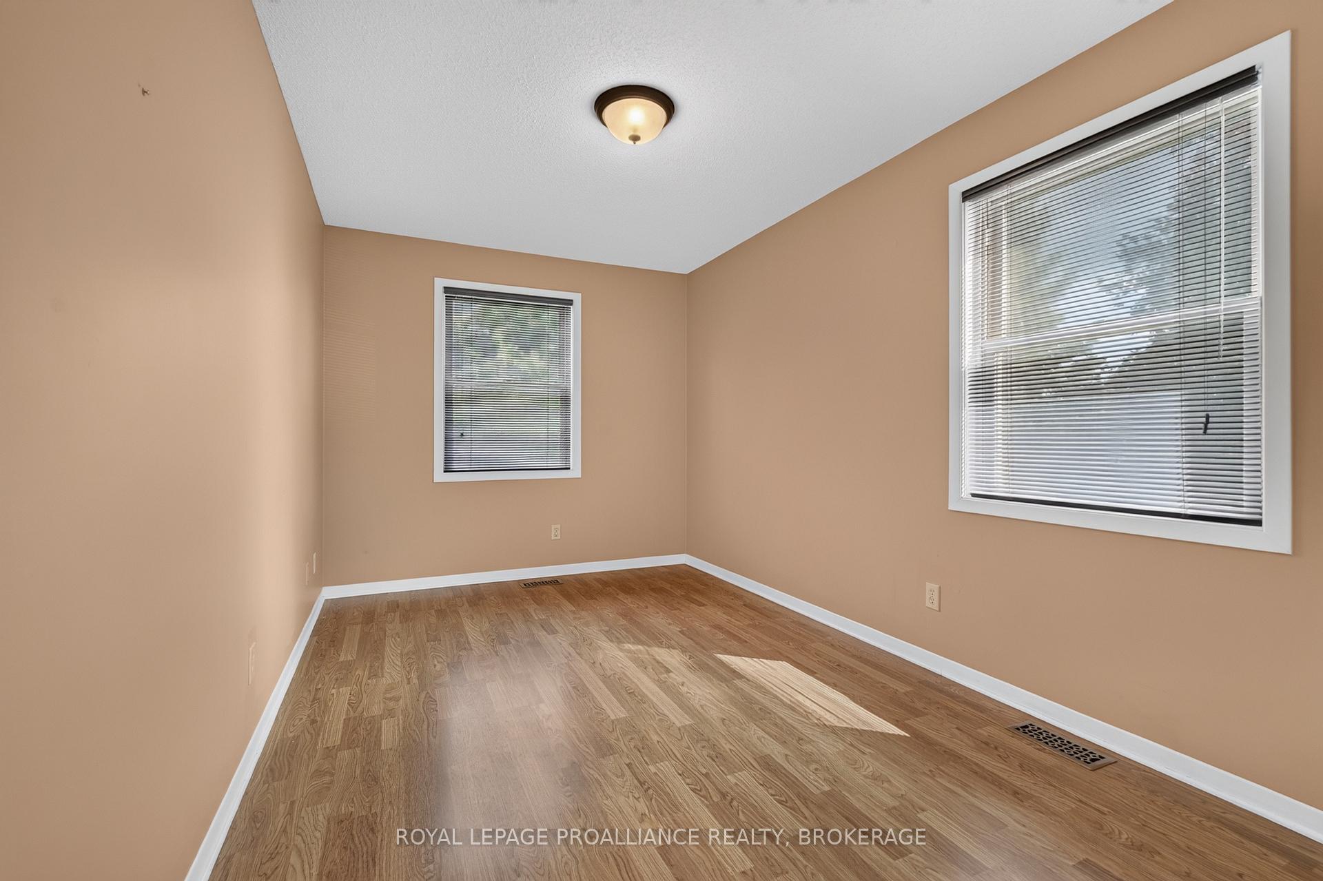 Photo 31 of 378 Waterloo Drive, Kingston, East Gardiners Rd — HOMEH