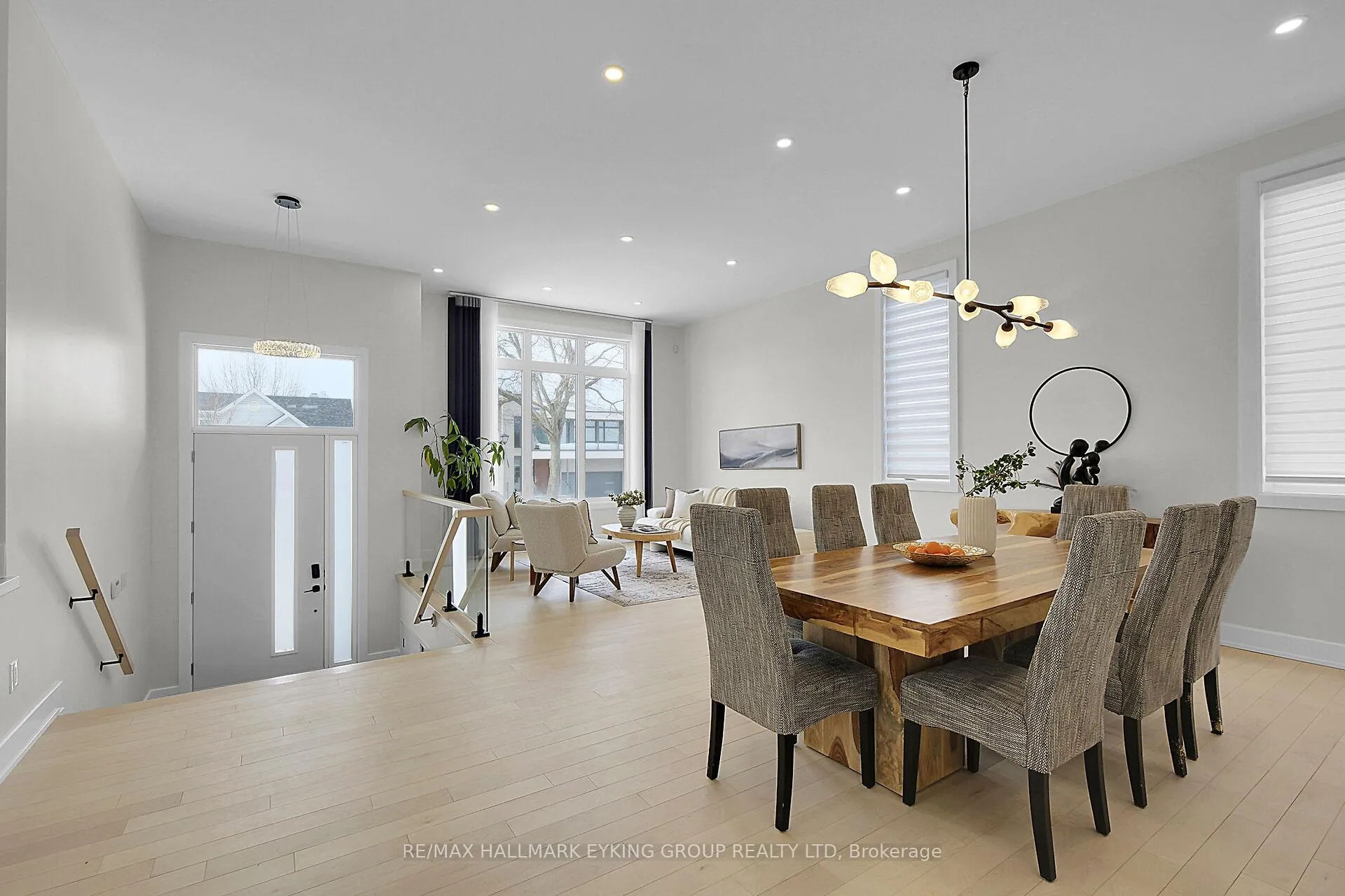 Photo 8 of 623 Rowanwood Avenue, Ottawa, McKellar/Highland — HOMEH