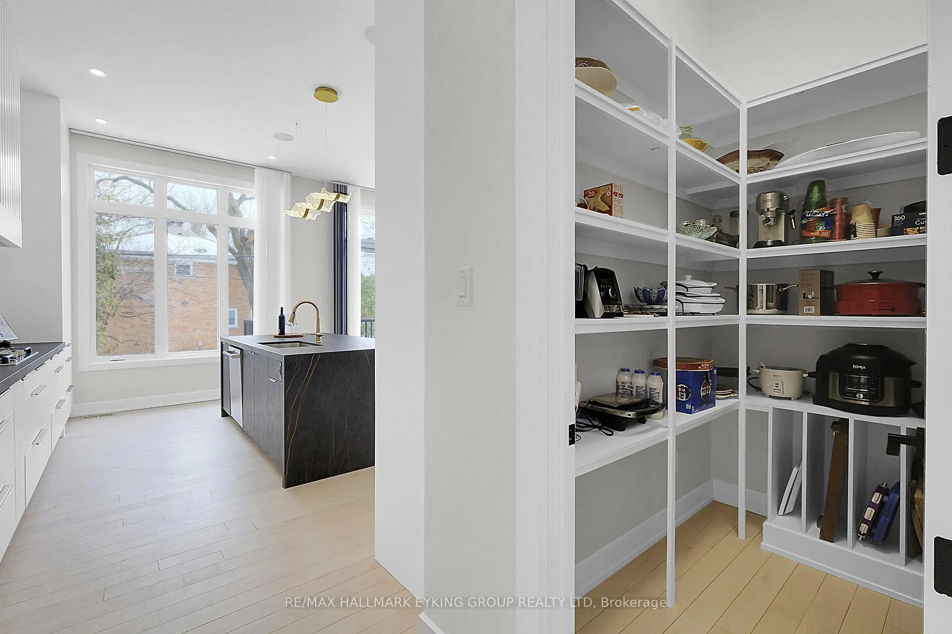 Photo 16 of 623 Rowanwood Avenue, Ottawa, McKellar/Highland — HOMEH