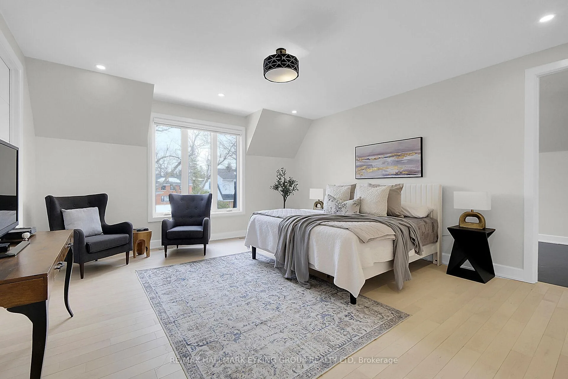 Photo 22 of 623 Rowanwood Avenue, Ottawa, McKellar/Highland — HOMEH