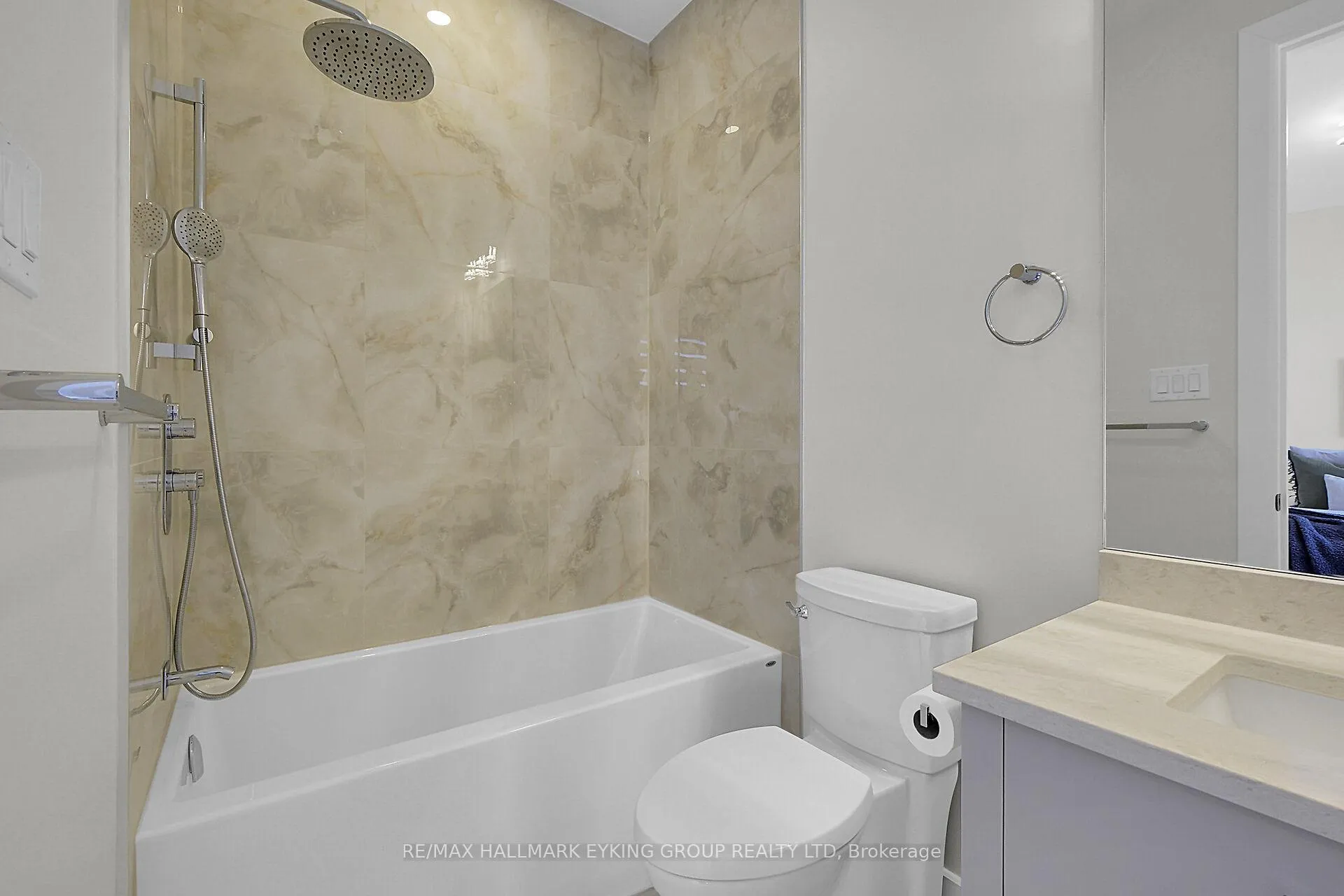 Photo 28 of 623 Rowanwood Avenue, Ottawa, McKellar/Highland — HOMEH