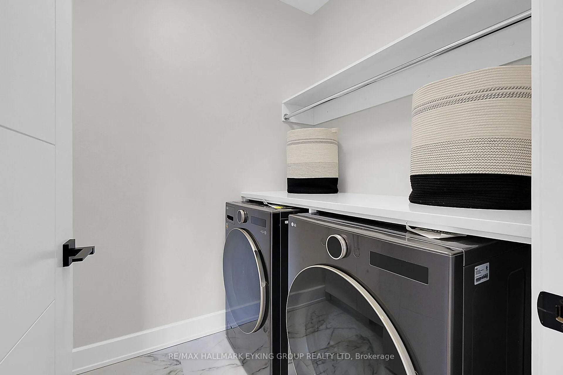 Photo 33 of 623 Rowanwood Avenue, Ottawa, McKellar/Highland — HOMEH