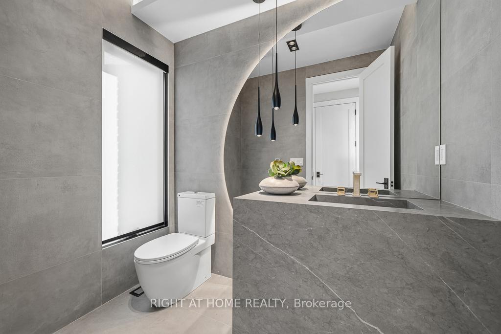 Photo 22 of 77 Walder Avenue, North York, Bridle Path-Sunnybrook-York Mills — HOMEH