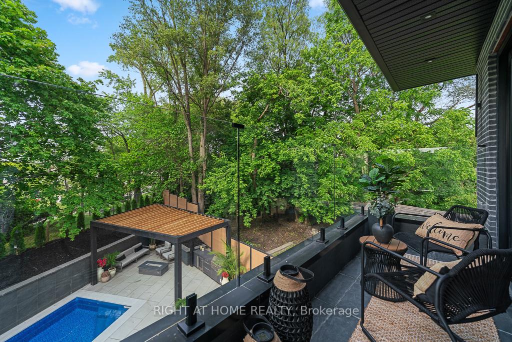 Photo 24 of 77 Walder Avenue, North York, Bridle Path-Sunnybrook-York Mills — HOMEH