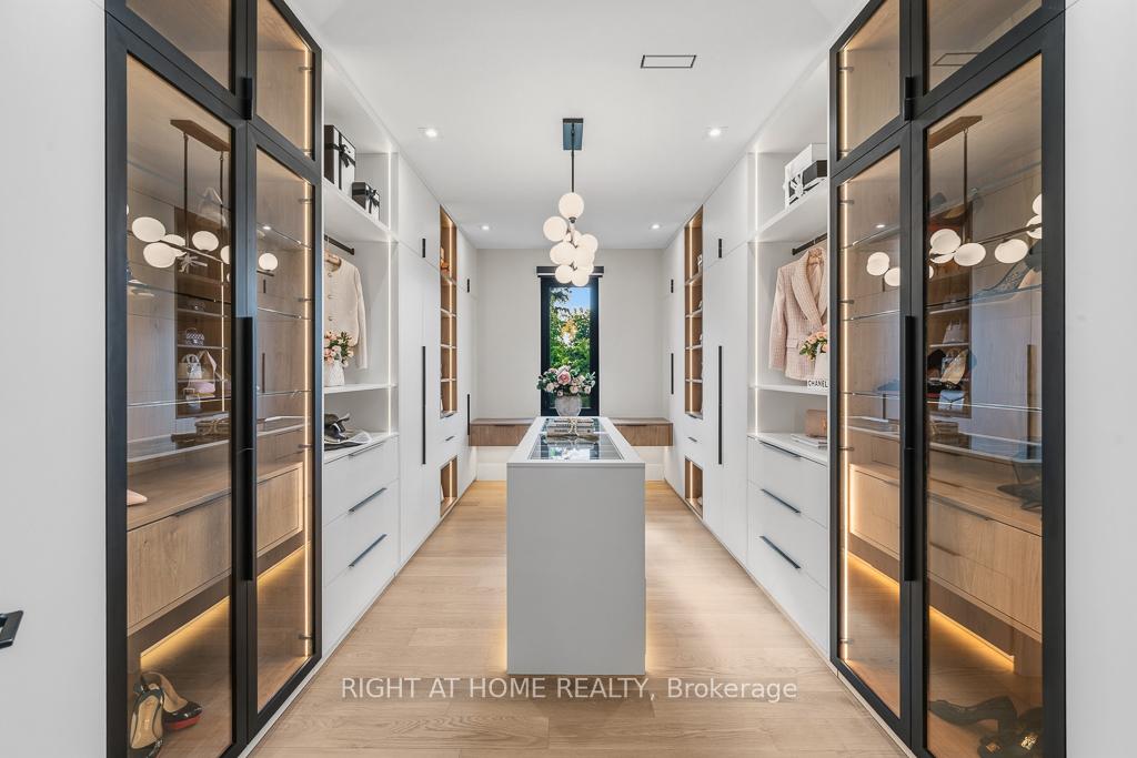 Photo 27 of 77 Walder Avenue, North York, Bridle Path-Sunnybrook-York Mills — HOMEH