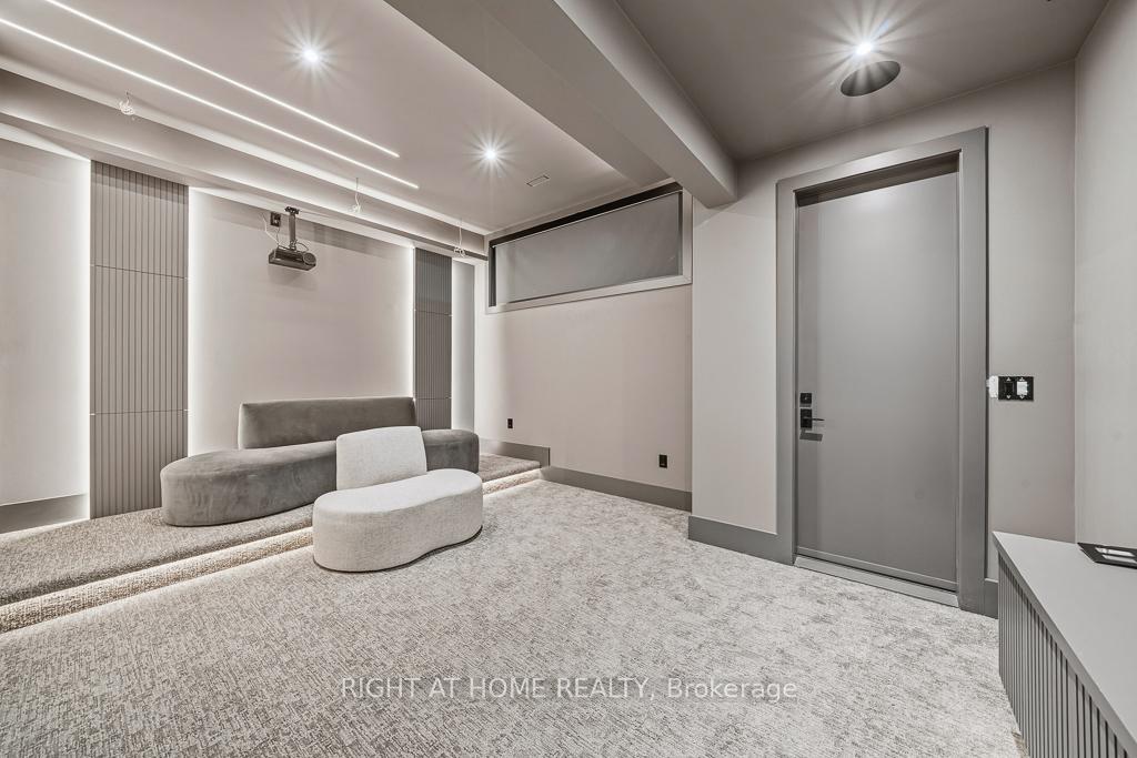 Photo 43 of 77 Walder Avenue, North York, Bridle Path-Sunnybrook-York Mills — HOMEH