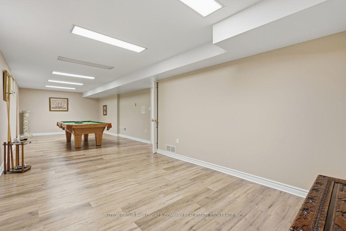 Photo 48 of 80 Carnegie Lane, London, South P — HOMEH