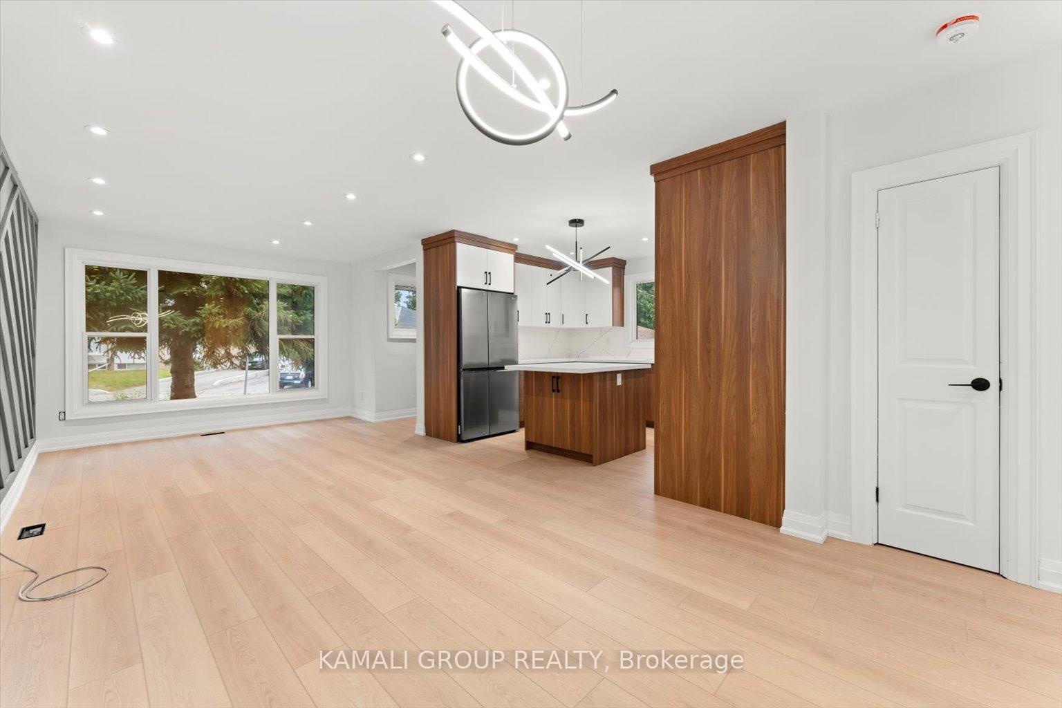 Photo 5 of Unit MAIN, 63 Walter Avenue, Newmarket, Bristol-London — HOMEH