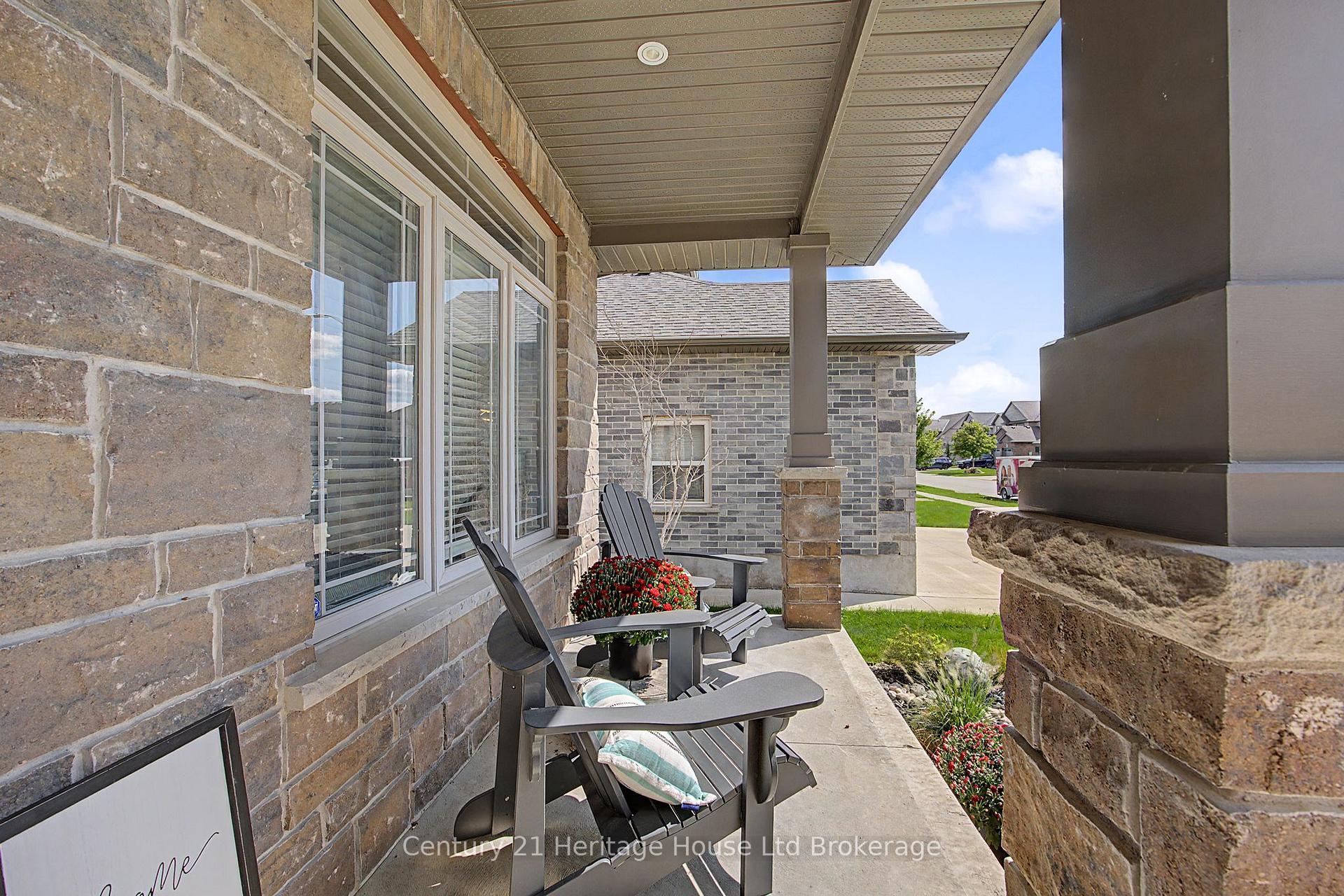 Photo 4 of 91 Boyd Boulevard, Zorra, Thamesford — HOMEH