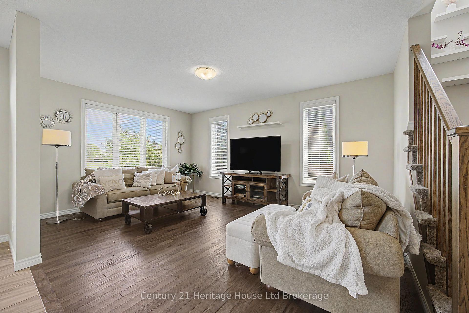 Photo 8 of 91 Boyd Boulevard, Zorra, Thamesford — HOMEH
