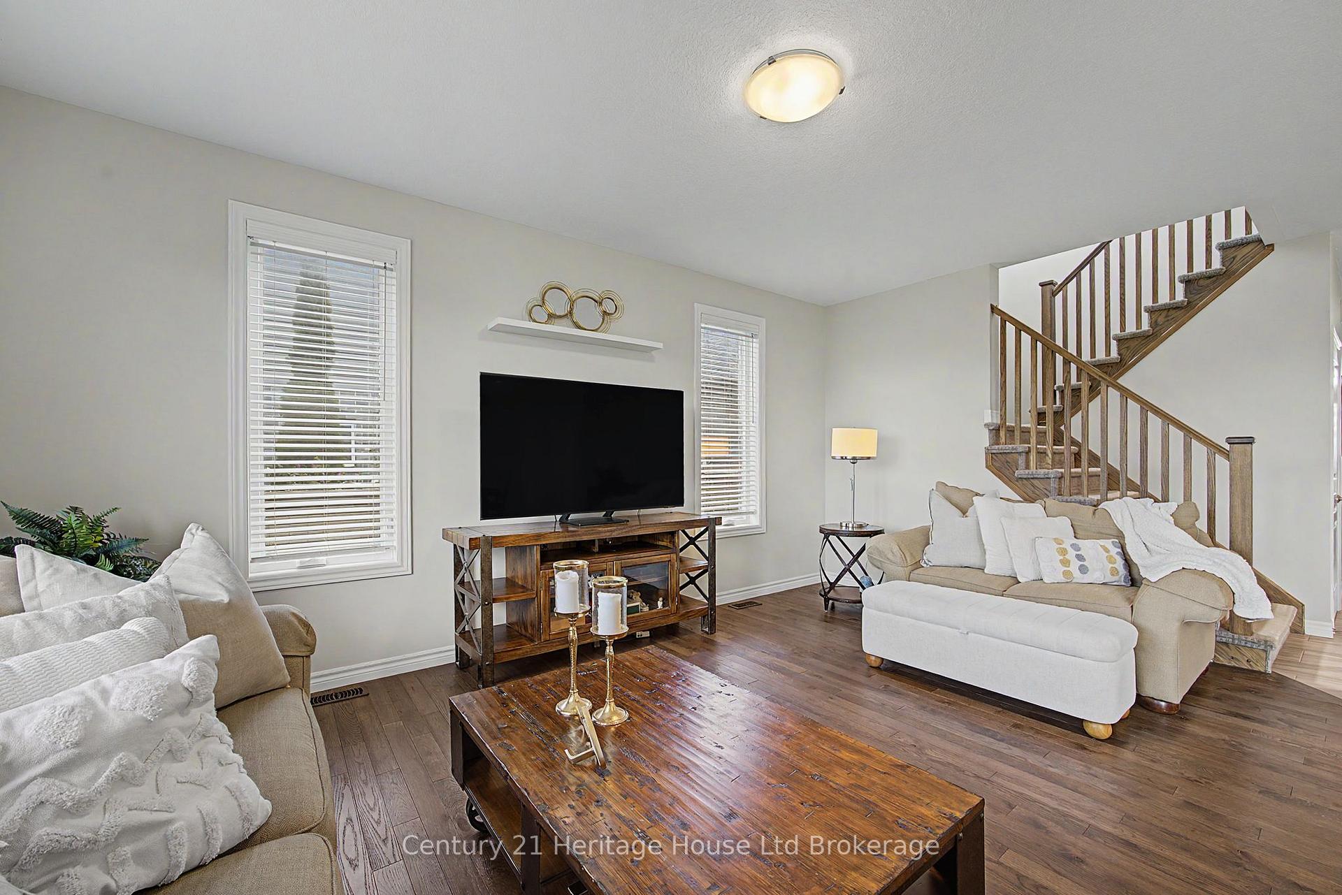 Photo 9 of 91 Boyd Boulevard, Zorra, Thamesford — HOMEH